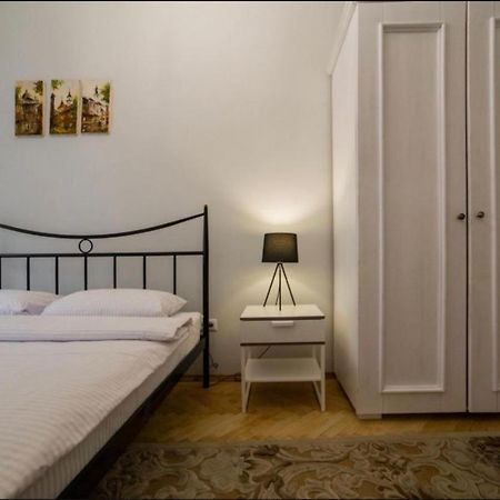 Vidfort Вірменська Lviv Luaran gambar