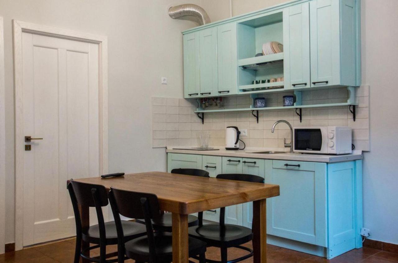 Vidfort Вірменська Lviv Luaran gambar